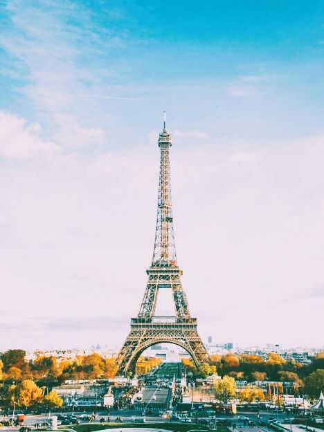 رحلات إلى باريس